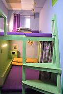 Reshetnikov Hostel