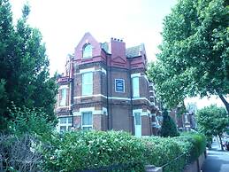 Sunny Lodge Guest House