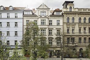 Elizabeth Suites