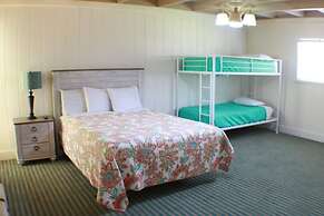 Pelican Bay Resort