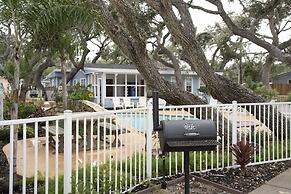 Pelican Bay Resort