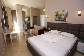 Serxhio Apartments