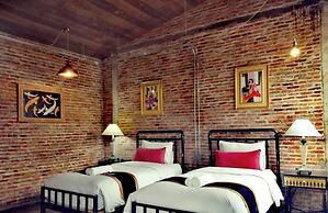 PX122 DBest HOTEL