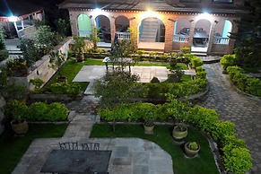 City Gaon Resort
