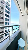 Handy Beachfront Apartment