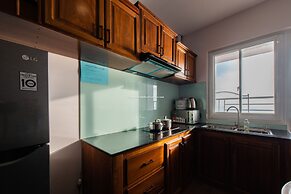 Handy Beachfront Apartment