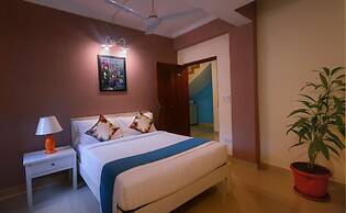 TreeHouse Blue Hotel & Villas