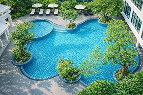 Bay Beach Resort