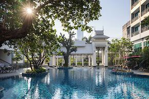 Bay Beach Resort