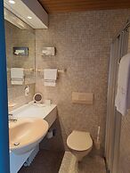 Leine Hotel