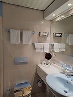 Leine Hotel