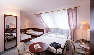 Leine Hotel