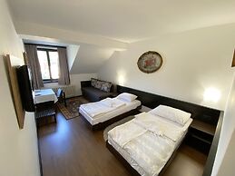 Hotel Komovi