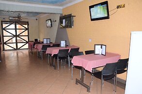 Stedmak Suites
