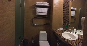 Aurora Hotel