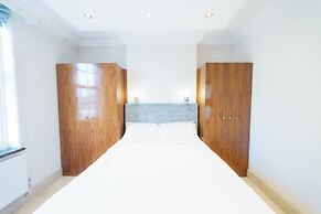 Hyde Park Place