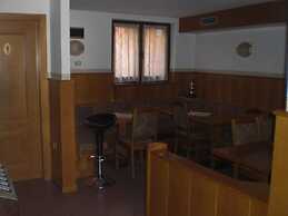 Hotel Edelweiss
