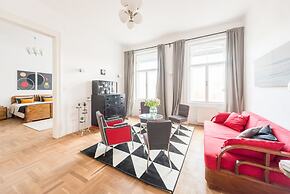 Modern Bauhaus