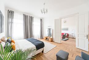 Modern Bauhaus