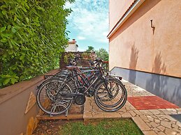 Apartment Denis 19