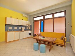 Apartment Denis 19