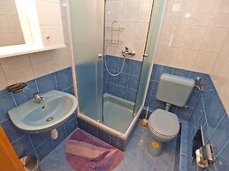Apartment Denis 19