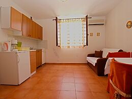 Apartment Marija 85