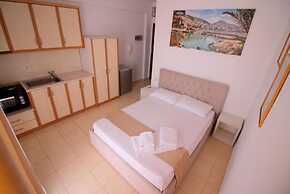 AR Apartments by Saranda Hotel