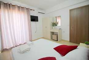 AR Apartments by Saranda Hotel