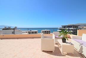 AR Apartments by Saranda Hotel