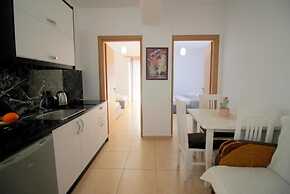 AR Apartments by Saranda Hotel
