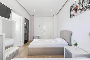 Hotel Kompleks Joni