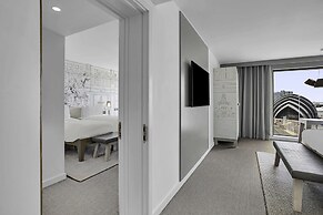 Radisson RED Glasgow