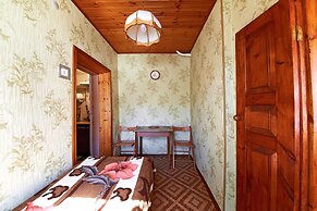 Guest House on Chernomorskaya Ulitsa