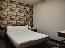 Rich Zone Hotel