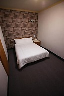 Rich Zone Hotel