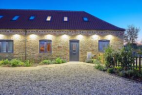 Holly Tree Barn