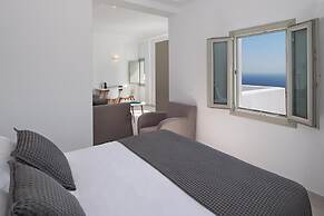 Altemar Suites