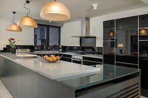 Spring Apartments