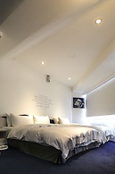 Time Flyer Hotel