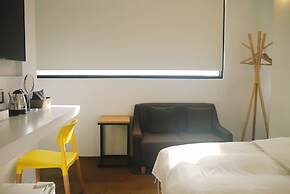 Time Flyer Hotel