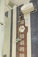 Time Flyer Hotel