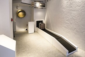 Time Flyer Hotel