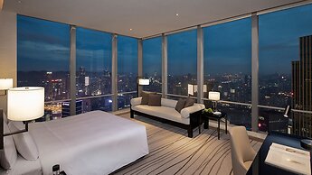 Niccolo Chongqing