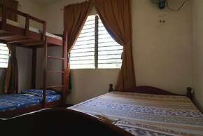 Luzmin BH - White House