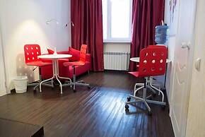 Red Hotel