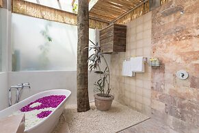 Villa Liang by Nagisa Bali