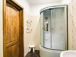 Aura Apartments