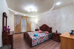 Aura Apartments