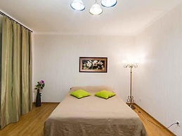 Aura Apartments
